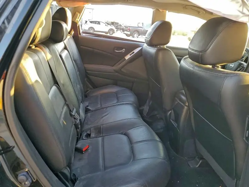 2013 NISSAN MURANO S  