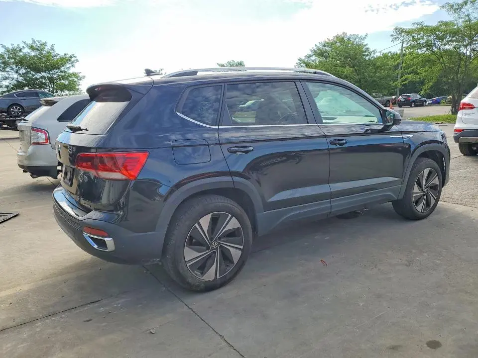2024 VOLKSWAGEN TAOS SE  