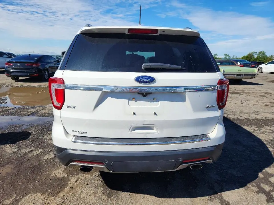 2018 FORD EXPLORER XLT  