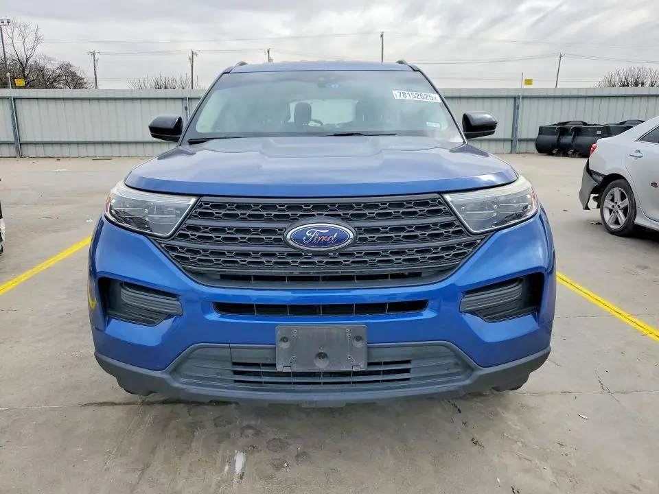 2021 FORD EXPLORER XLT  