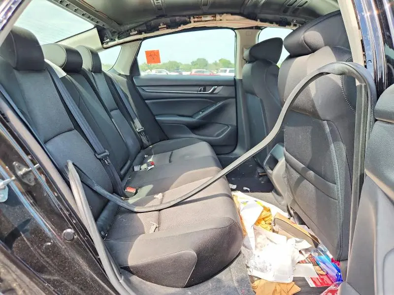 2022 HONDA ACCORD LX  