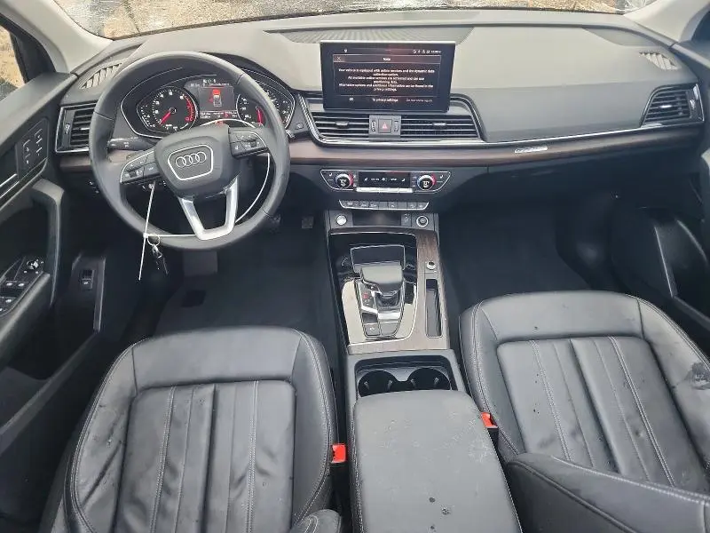 2023 AUDI Q5 PREMIUM 40  