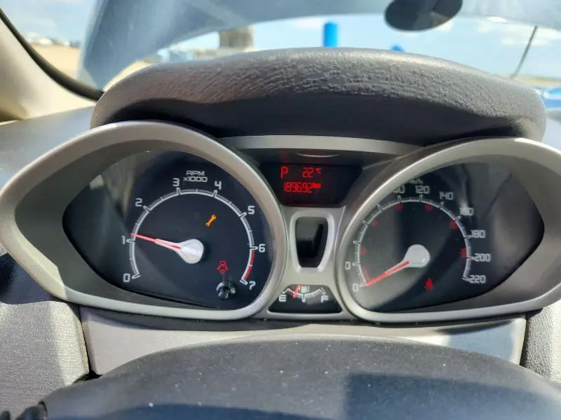 2011 FORD FIESTA SES  