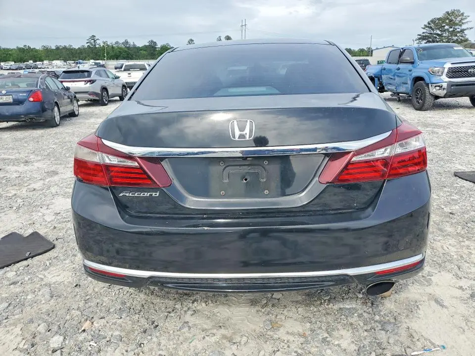 2017 HONDA ACCORD LX  