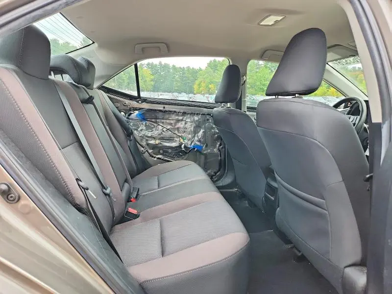 2019 TOYOTA COROLLA LE  