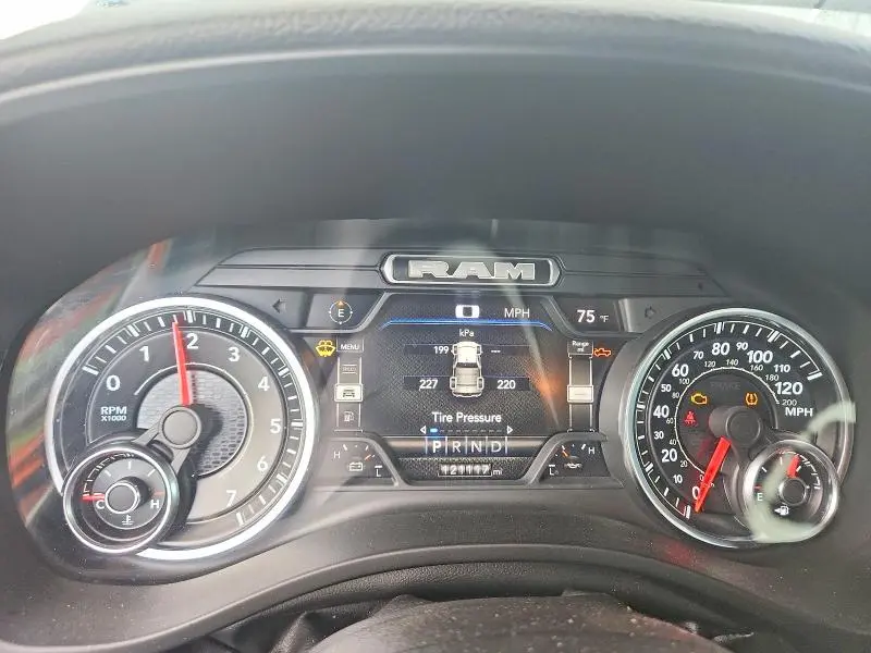 2022 RAM 1500 BIG HORN/LONE STAR  