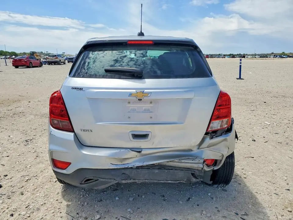 2017 CHEVROLET TRAX LS  
