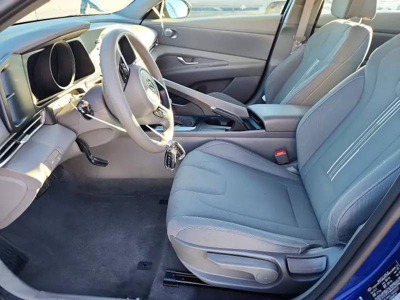 2021 HYUNDAI ELANTRA SEL  