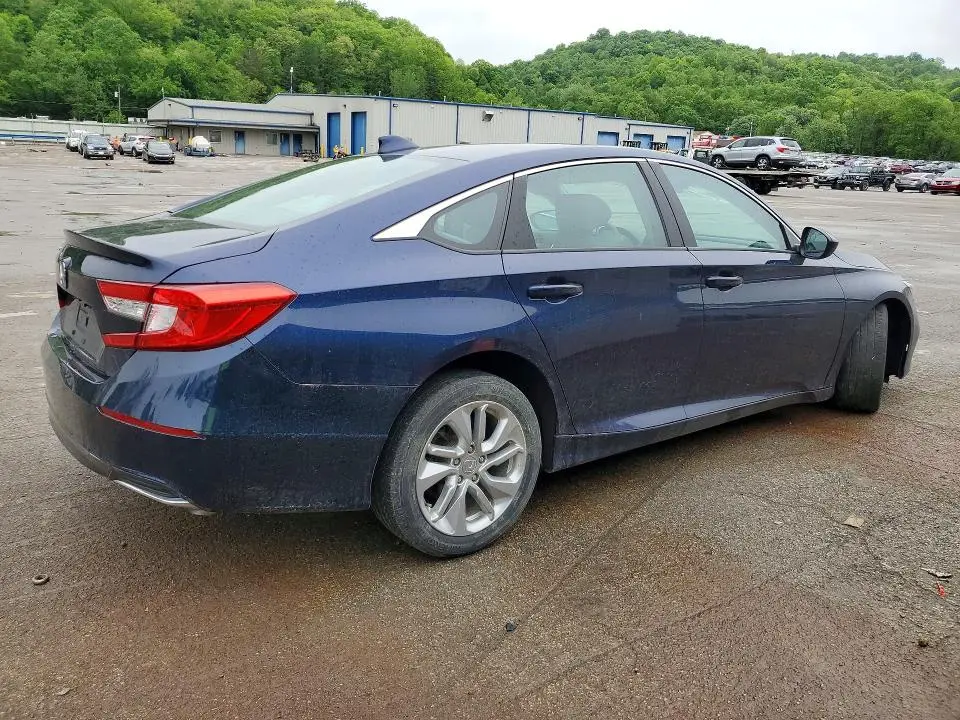 2019 HONDA ACCORD LX  
