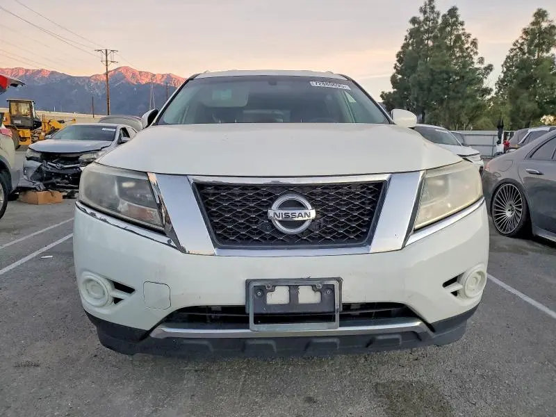 2016 NISSAN PATHFINDER S  