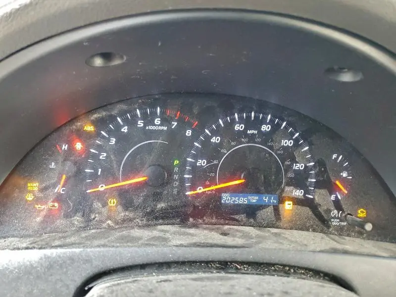 2010 TOYOTA CAMRY BASE  