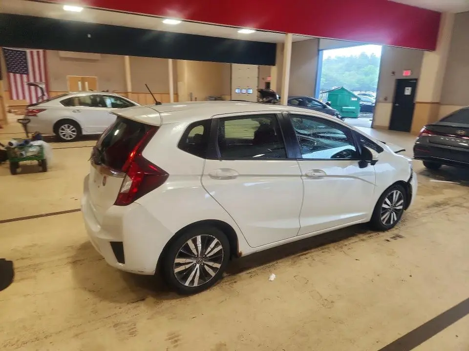 2015 HONDA FIT EX  