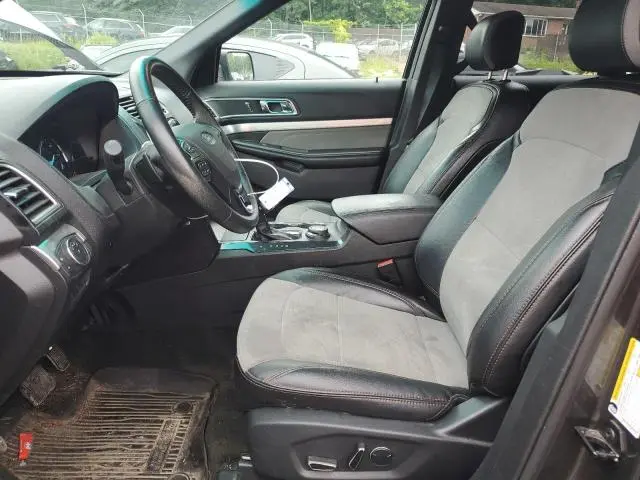 2017 FORD EXPLORER XLT  
