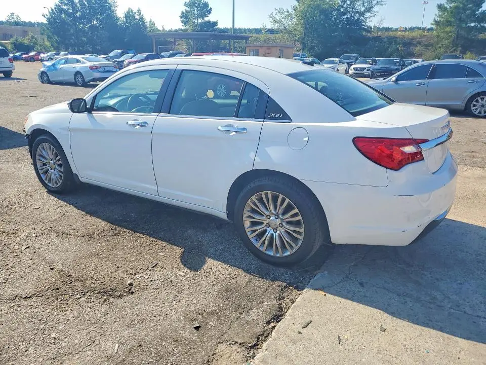 2013 CHRYSLER 200 LIMITED  