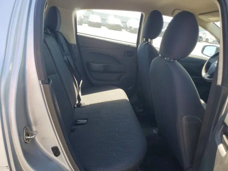 2015 MITSUBISHI MIRAGE DE  