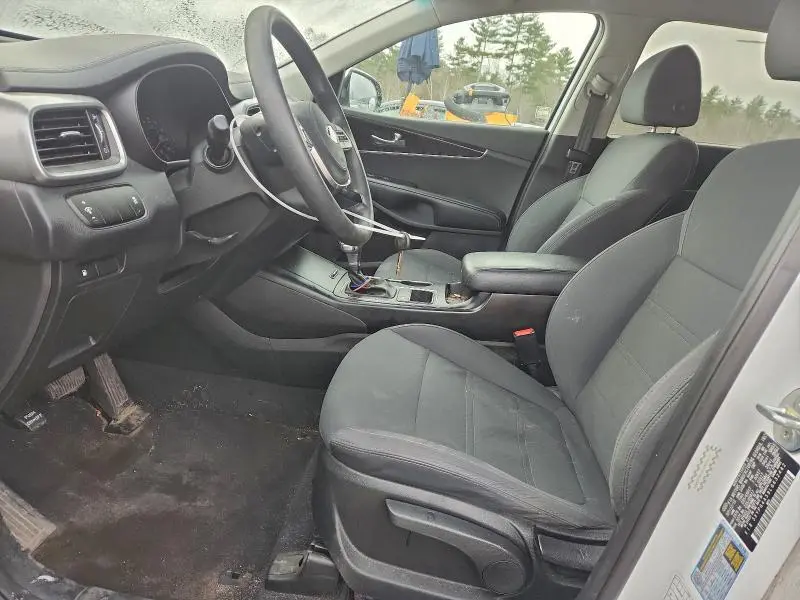 2020 KIA SORENTO S  