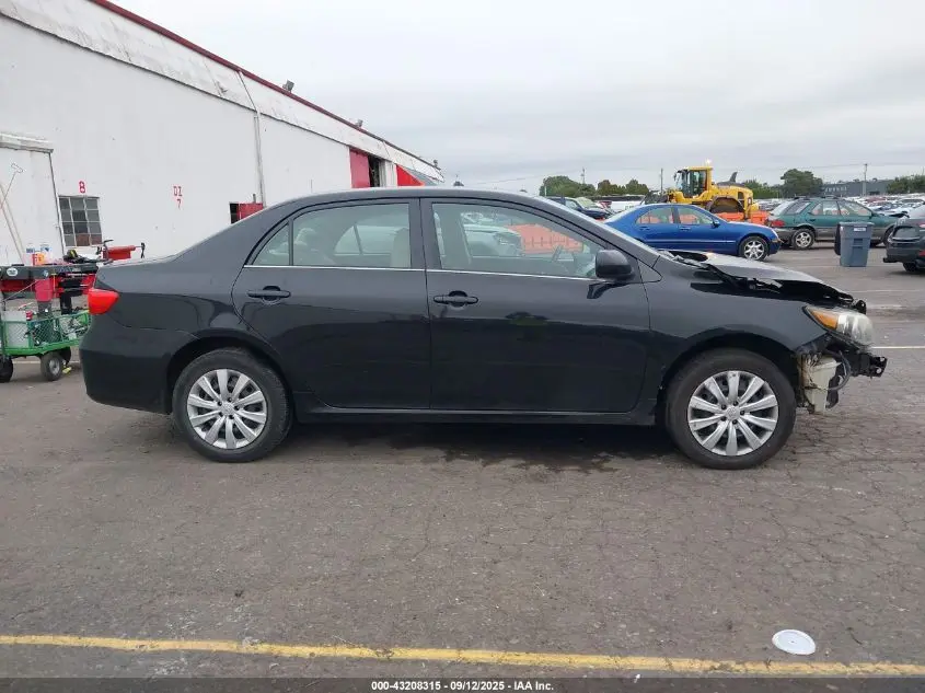 2013 TOYOTA COROLLA LE