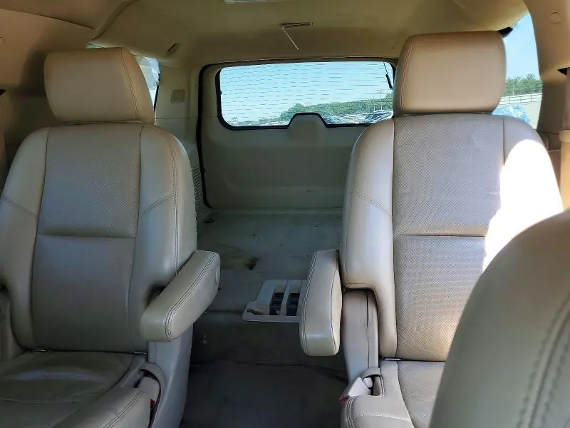 2014 CHEVROLET SUBURBAN C1500 LTZ  