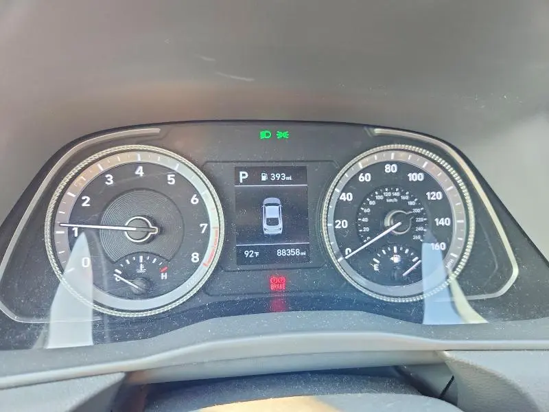 2020 HYUNDAI SONATA SE  