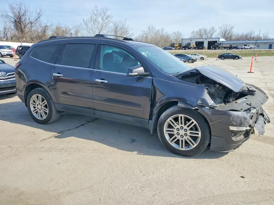 2014 CHEVROLET TRAVERSE LT  