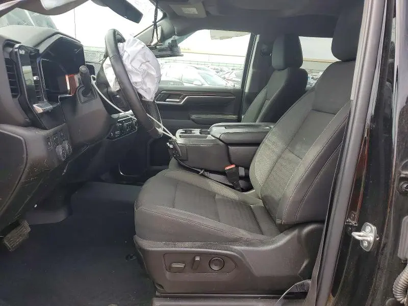 2023 CHEVROLET SILVERADO K1500 RST  