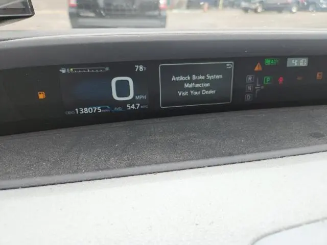 2016 TOYOTA PRIUS   