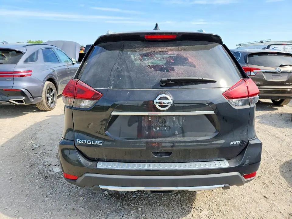 2018 NISSAN ROGUE S  