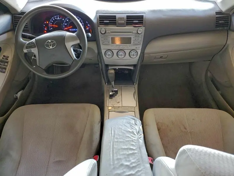 2010 TOYOTA CAMRY BASE  