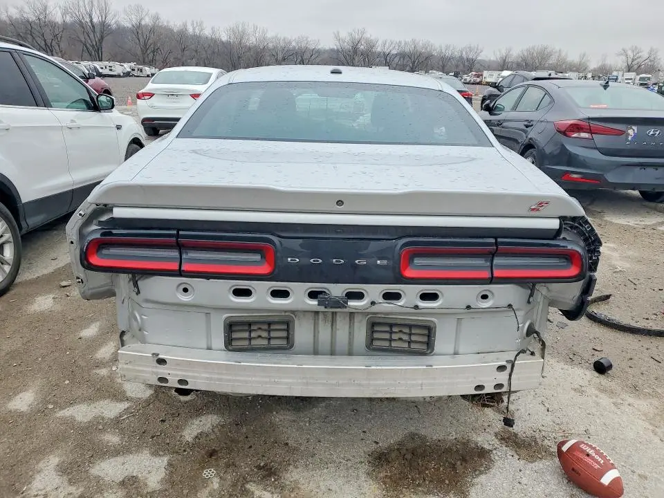 2019 DODGE CHALLENGER SXT  