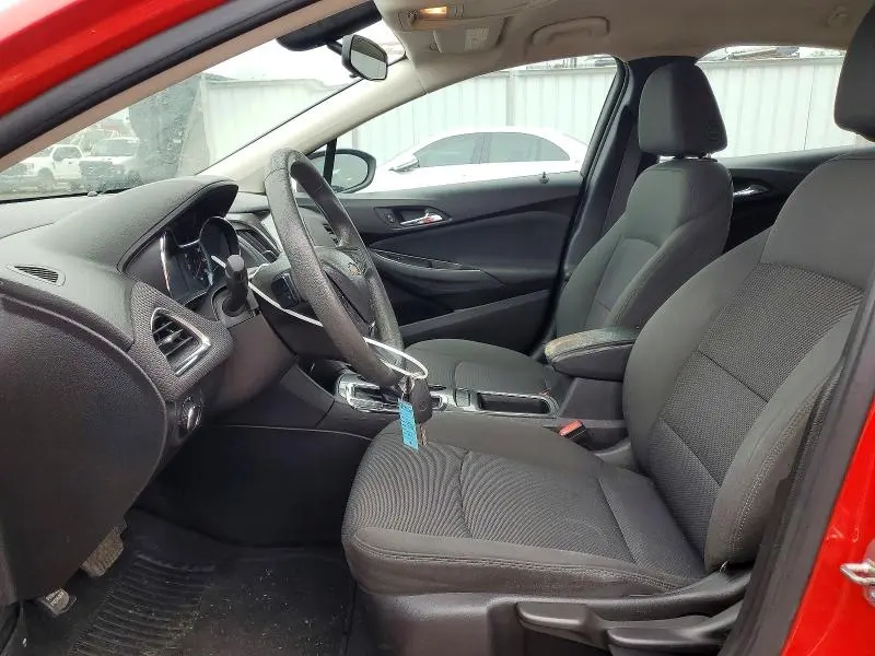 2017 CHEVROLET CRUZE LT  