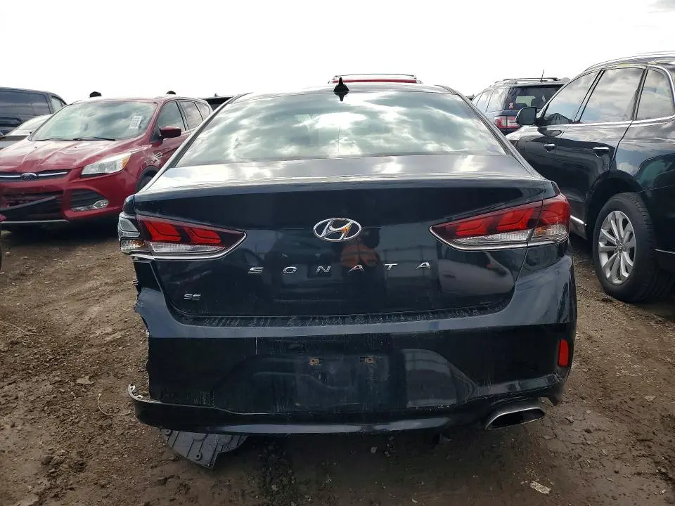2018 HYUNDAI SONATA SE  