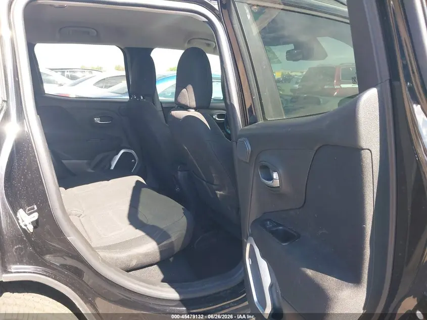 2018 JEEP RENEGADE LATITUDE FWD