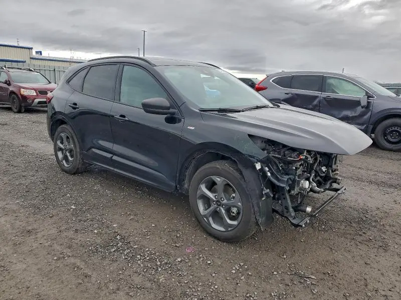 2024 FORD ESCAPE ST LINE  
