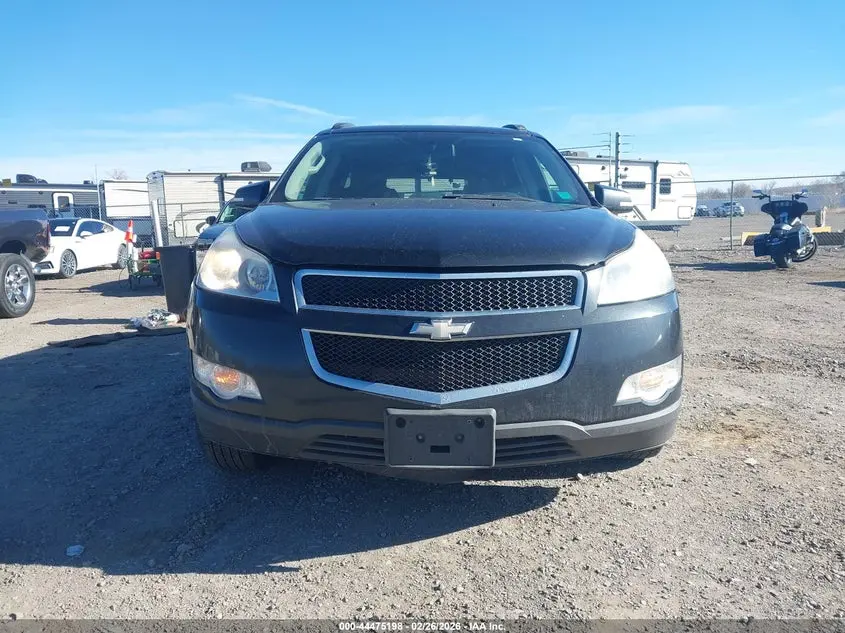 2010 CHEVROLET TRAVERSE LT
