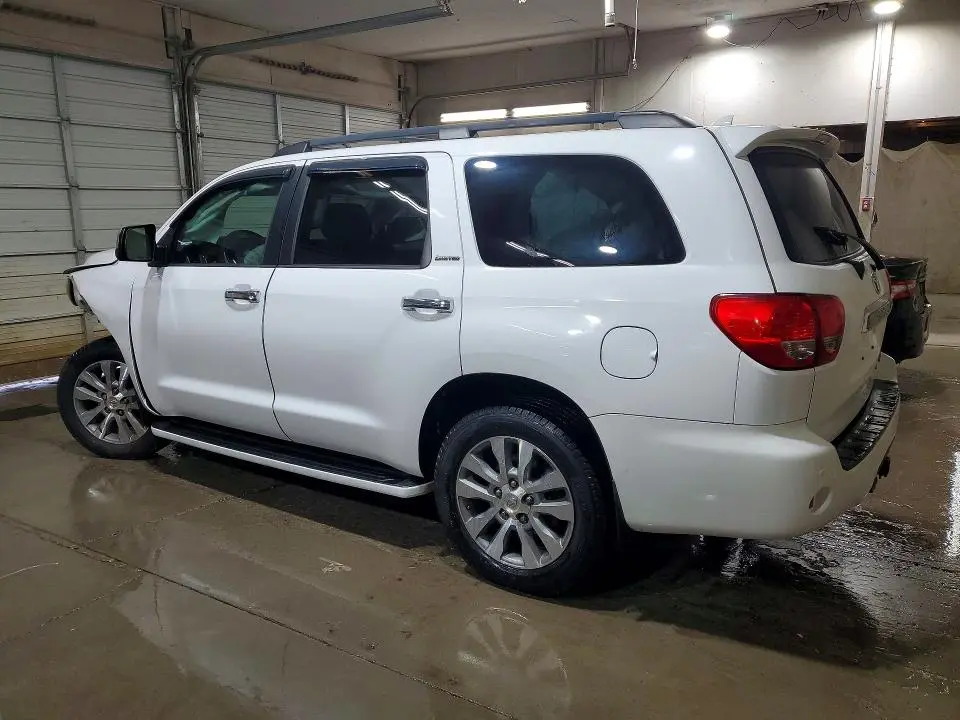 2016 TOYOTA SEQUOIA LIMITED  