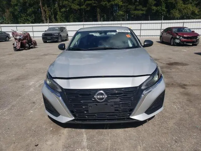 2024 NISSAN ALTIMA SV  