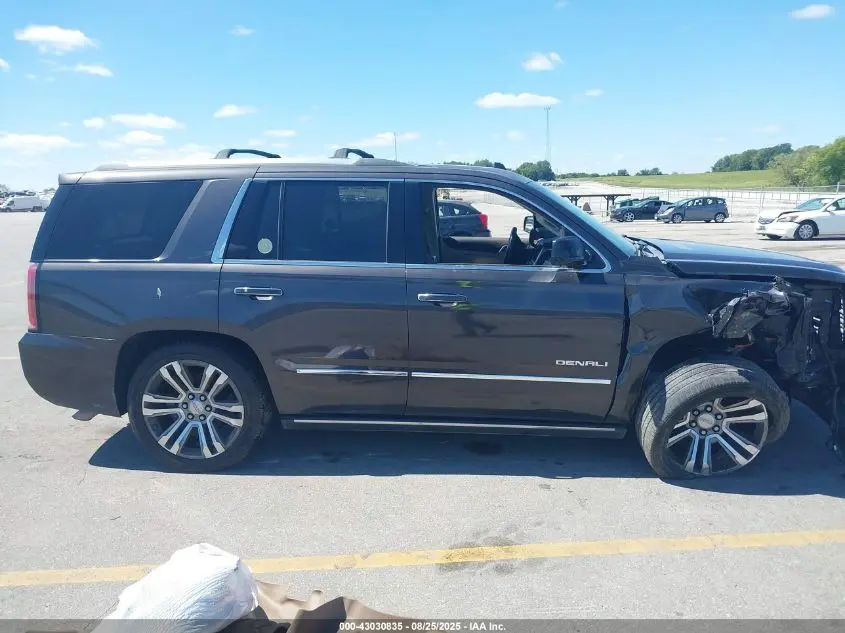 2017 GMC YUKON DENALI