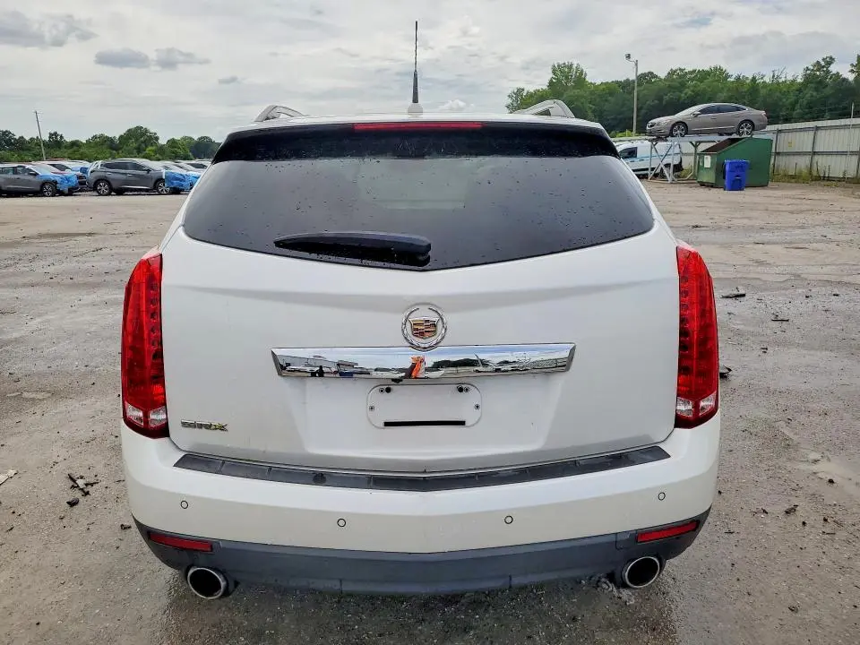 2011 CADILLAC SRX LUXURY COLLECTION  
