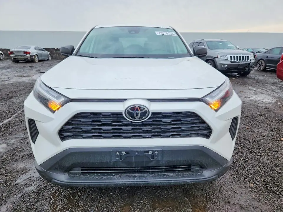 2025 TOYOTA RAV4 LE  