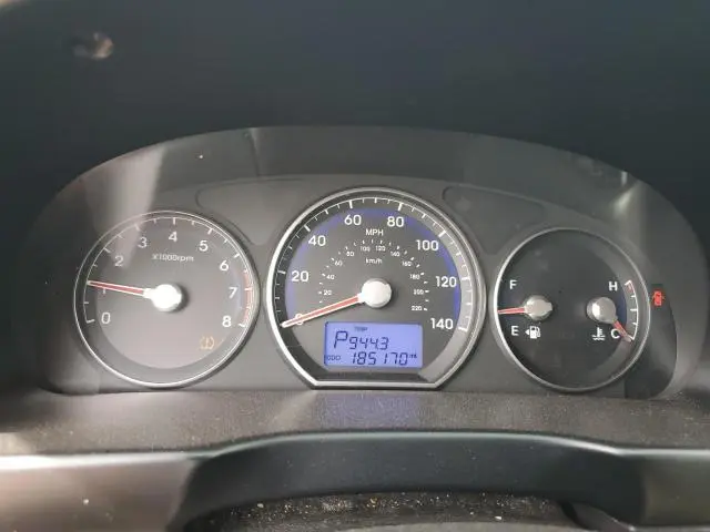 2011 HYUNDAI SANTA FE GLS  