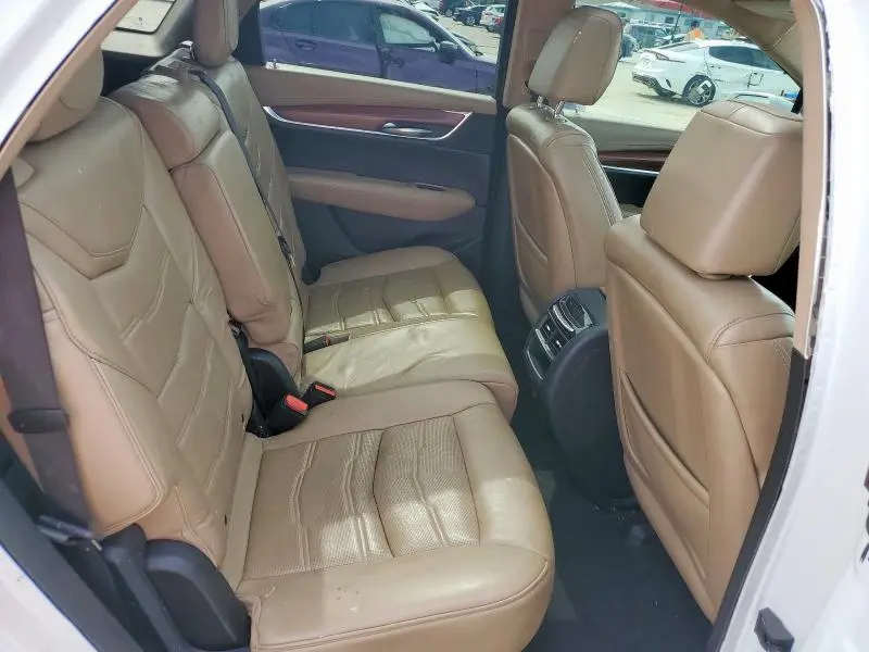 2017 CADILLAC XT5 PLATINUM  