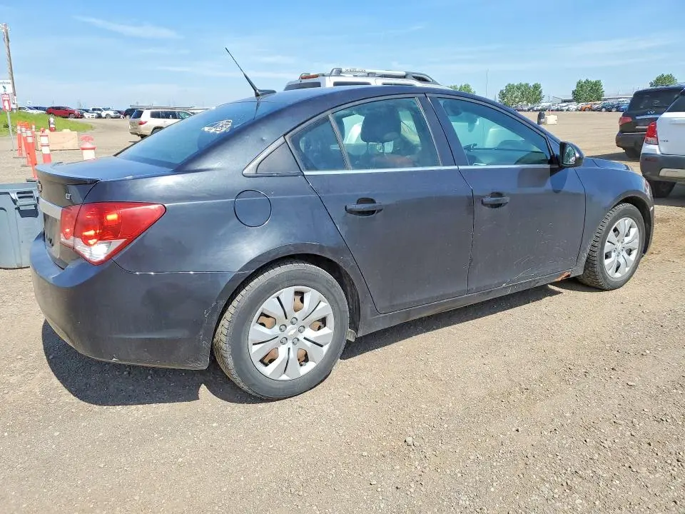 2013 CHEVROLET CRUZE LT  