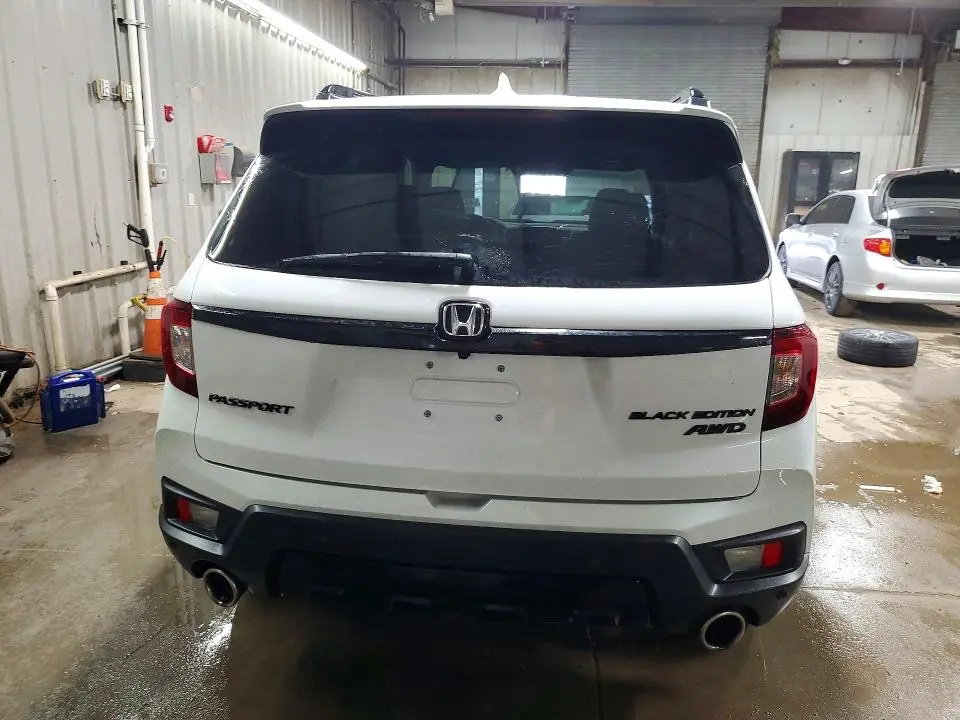 2025 HONDA PASSPORT BLACK EDITION  