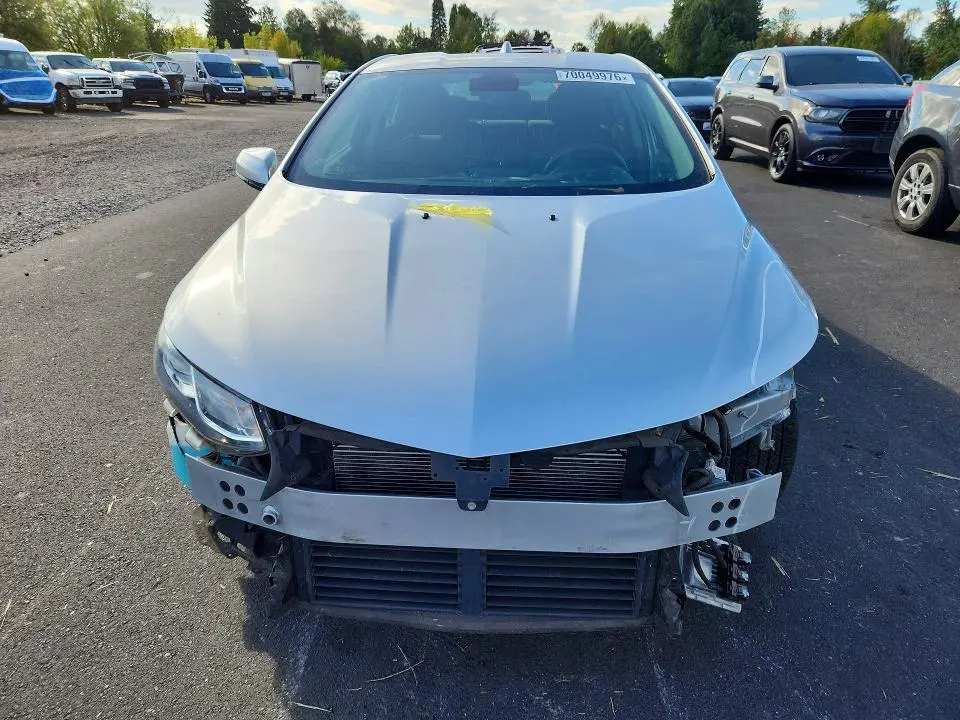 2017 CHEVROLET VOLT LT  