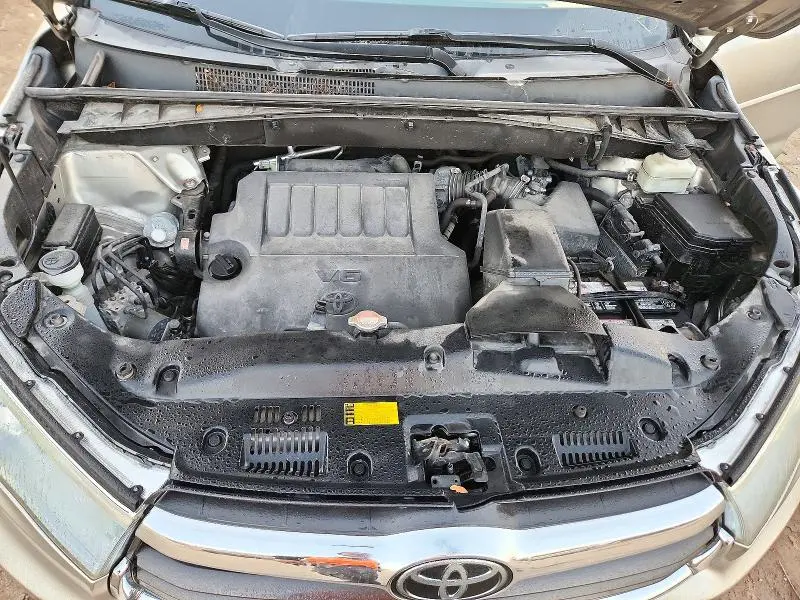 2016 TOYOTA HIGHLANDER LIMITED PLATINUM  