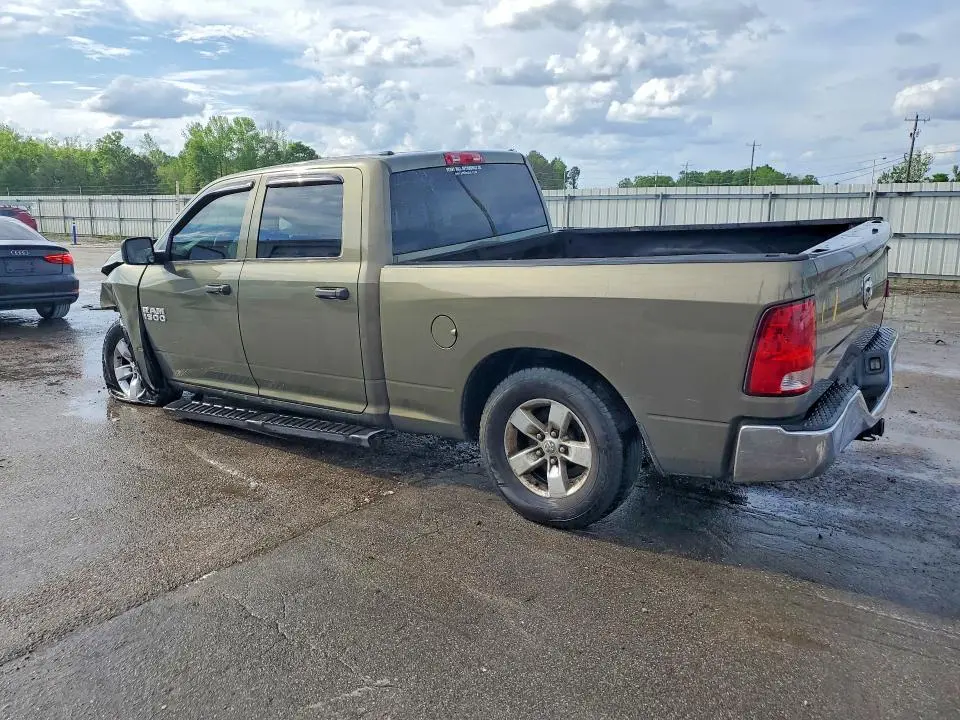 2013 RAM 1500 ST  