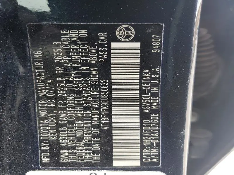 2014 TOYOTA CAMRY LE  