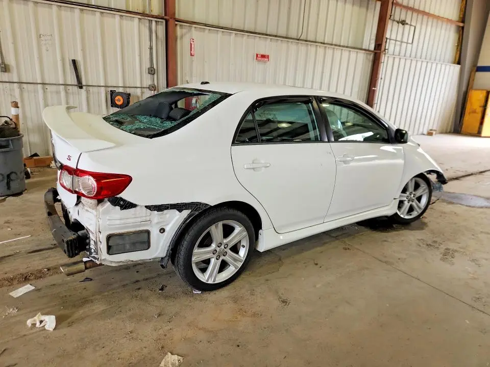 2013 TOYOTA COROLLA S  