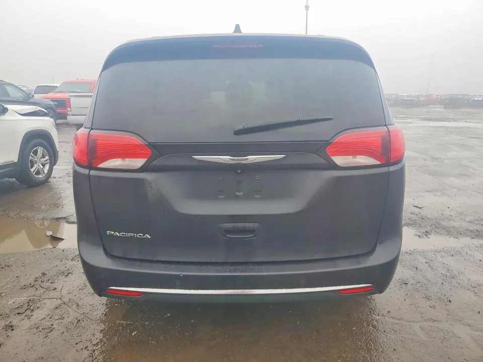 2017 CHRYSLER PACIFICA TOURING L PLUS  