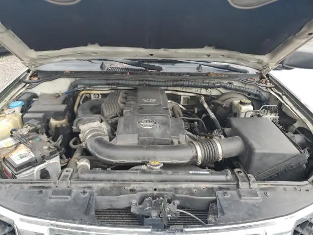 2011 NISSAN PATHFINDER S  